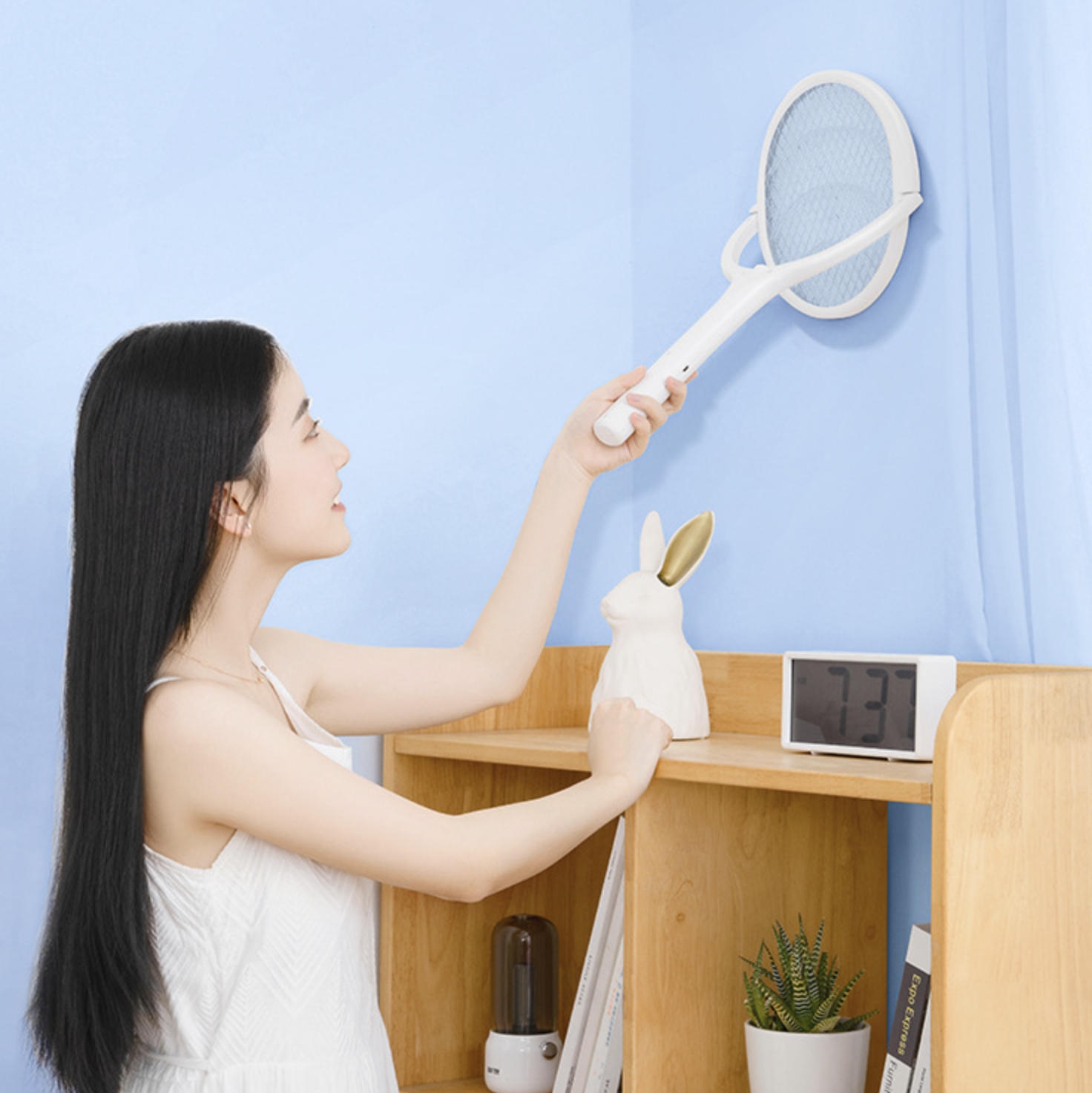 Lampe raquette anti-moustique extensible Rotative à 90° rechargeable