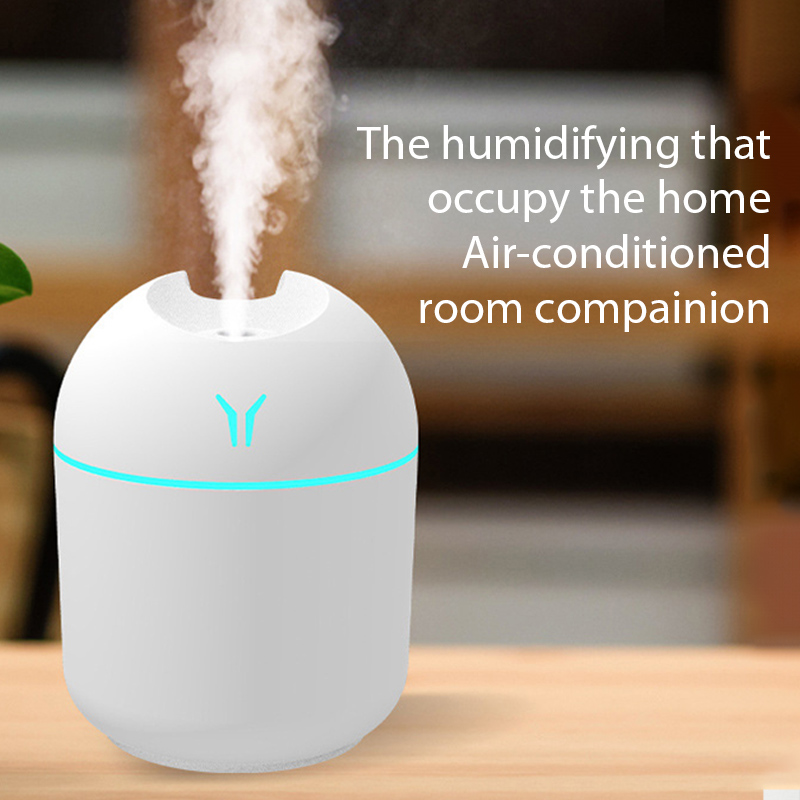 Mini humidificateur d’air romantique avec LED diffuseur d’huiles essentielles USB